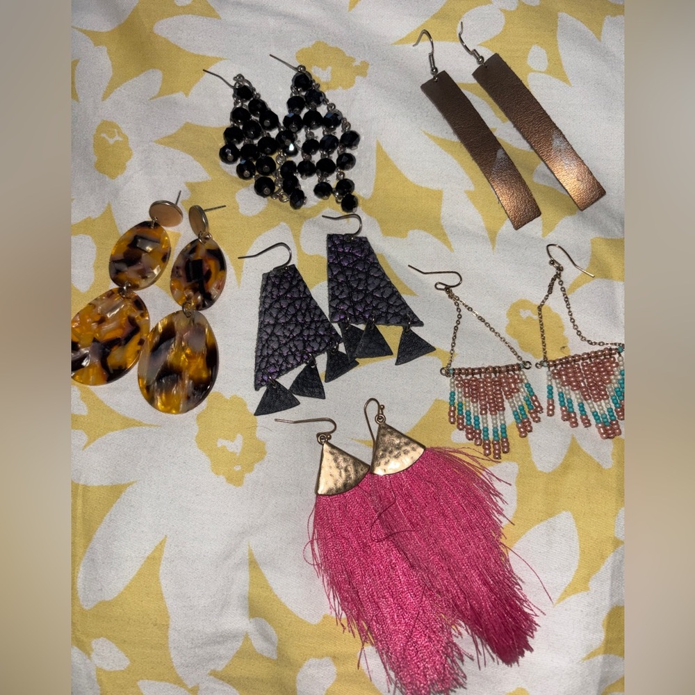 Set of 6 Assorted Costume Earrings